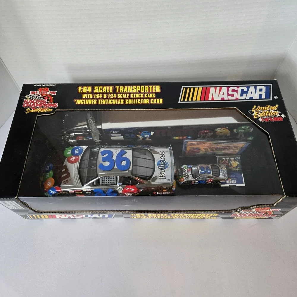 1999-‎ M&Ms NASCAR-RACING CHAMPIONS- ERNIE IRVAN #36/ TRANSPORTER 1:64/1:24 CAR